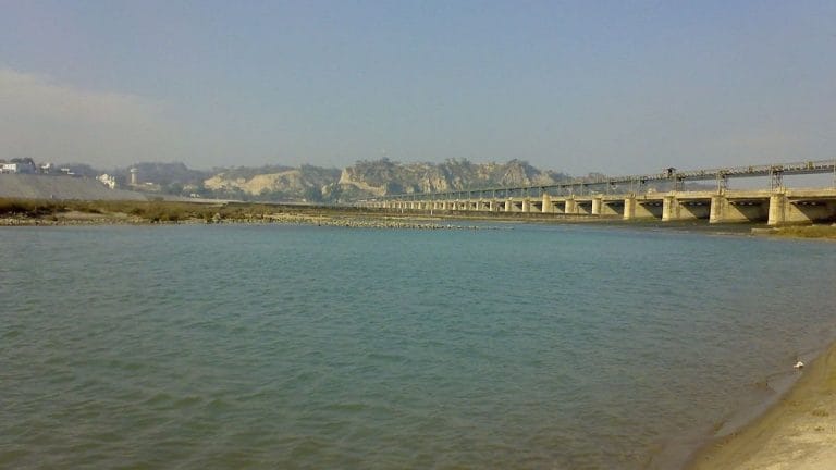 Playing with water – no, fire