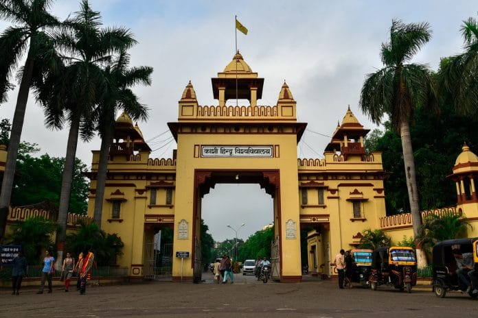 ABVP's advice to BHU: Instead of talking, act sensitively