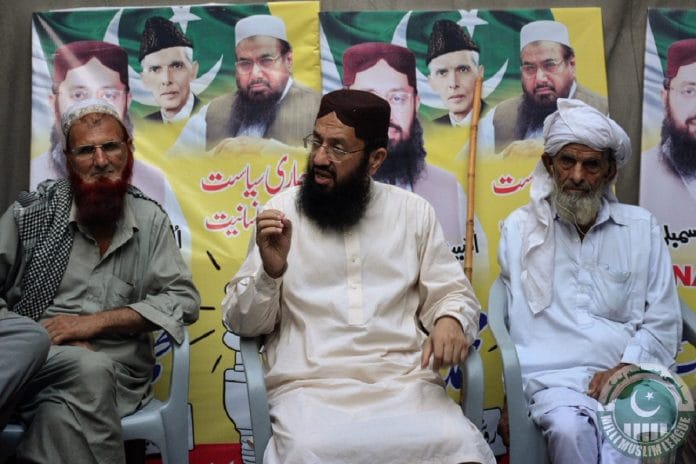 Pakistani military welcomes extremists into parliament