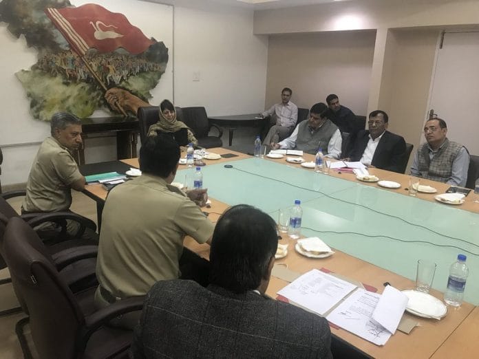 Braid chopping hysteria is a complication Kashmir doesn’t need, Mehbooba must act