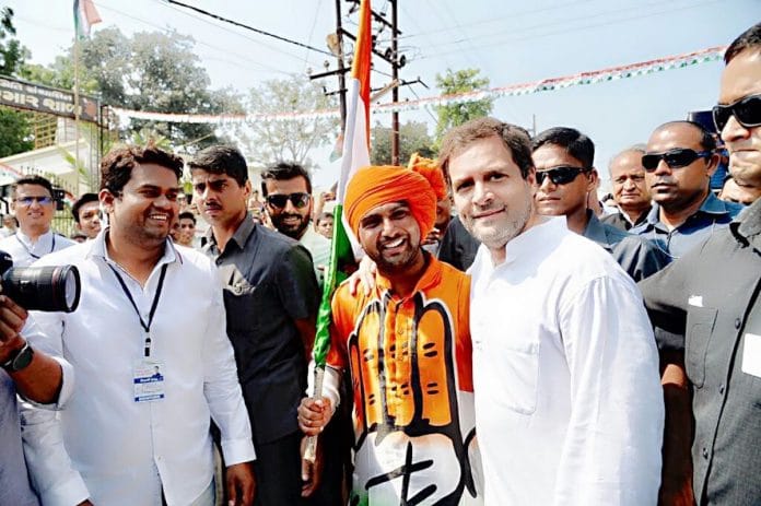 Rahul Gandhi with Dinesh Sharma at a rally