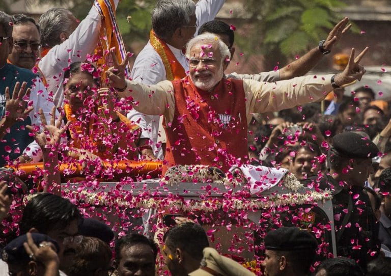 मोदी के करिश्माई चुनाव अभियान की बदौलत ही गुजरात में बच पाई भाजपा