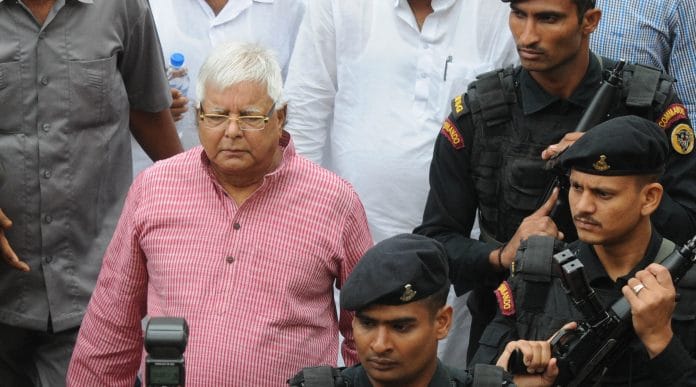 Lalu Prasad yadav appearing before a special CBI court