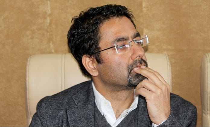 Mehbooba likely to appoint her brother Tassaduq as J&K tourism minister