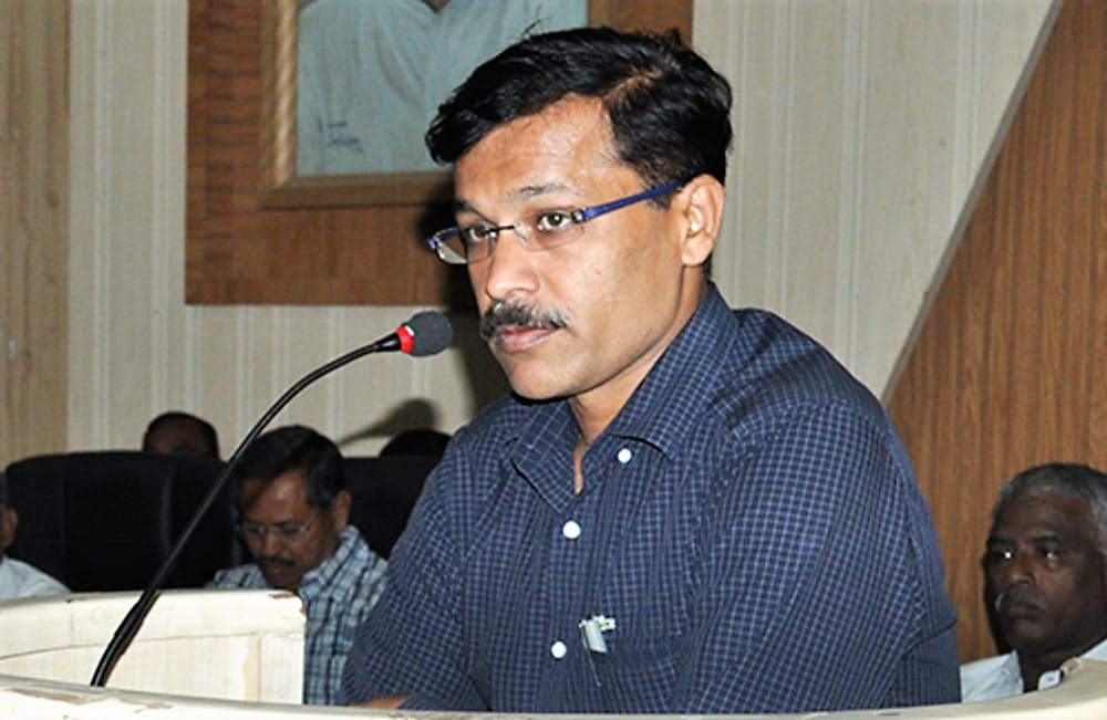 IAS officer Tukaram Mundhe