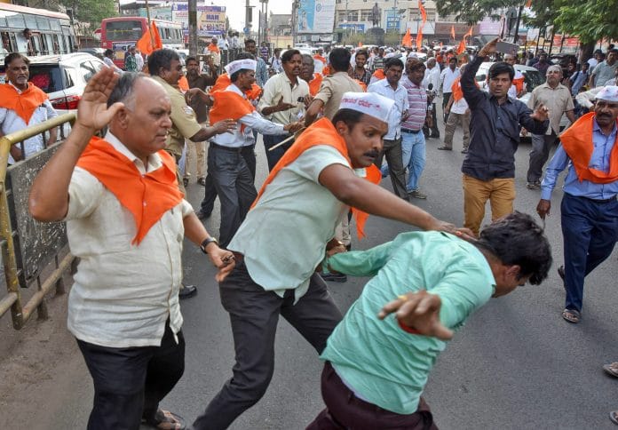 People of Lingayat and Veershaiva community clash with each other in Kalburgi
