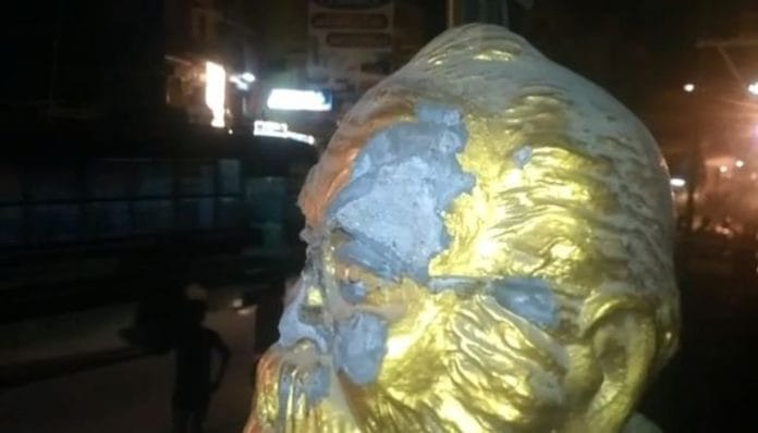 Periyar's vandalised statue in Vellore, Tamil Nadu| @TNCCMinority
