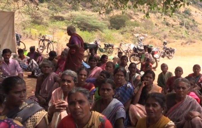 Arunthathiyars protesting against wall built by Paraiyars in a Madurai village