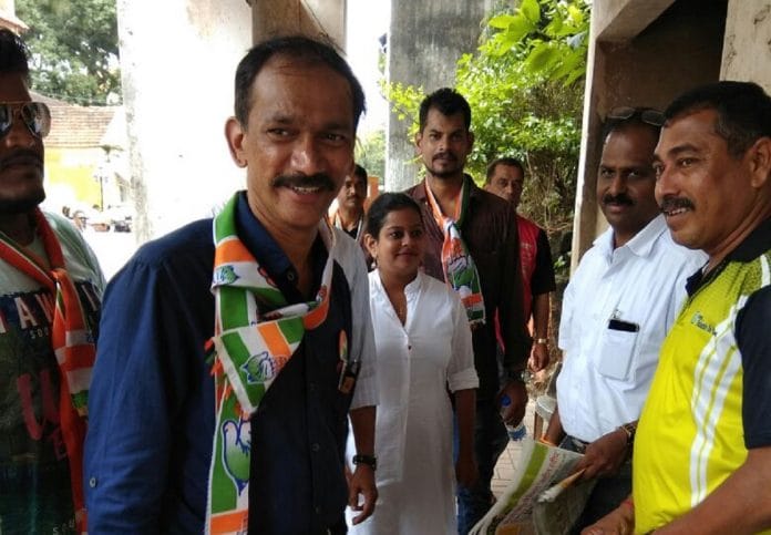 Goa Congress president Girish Chodankar has demanded an appointment with governor Mridula Sinha