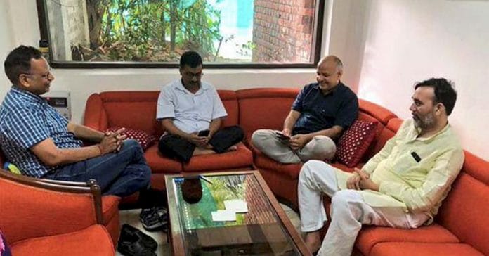 Delhi Chief Minister Arvind Kejriwal, Deputy CM Manish Sisodia, Aam Aadmi Party (AAP) leaders Satyendra Kumar Jain and Gopal Rai during a sit-in protest at Lieutenant Governor Anil Baijals residence