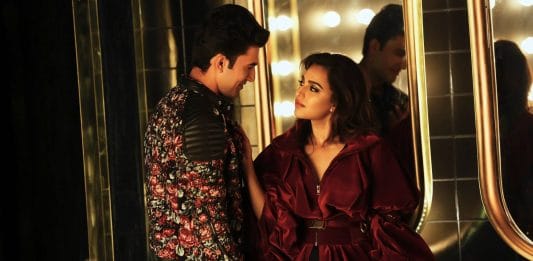 A still from the film Veere Di Wedding