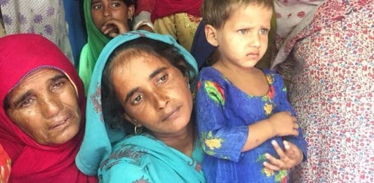 The wife of Alwar lynching victim Asmeena with their youngest daughter Sahila