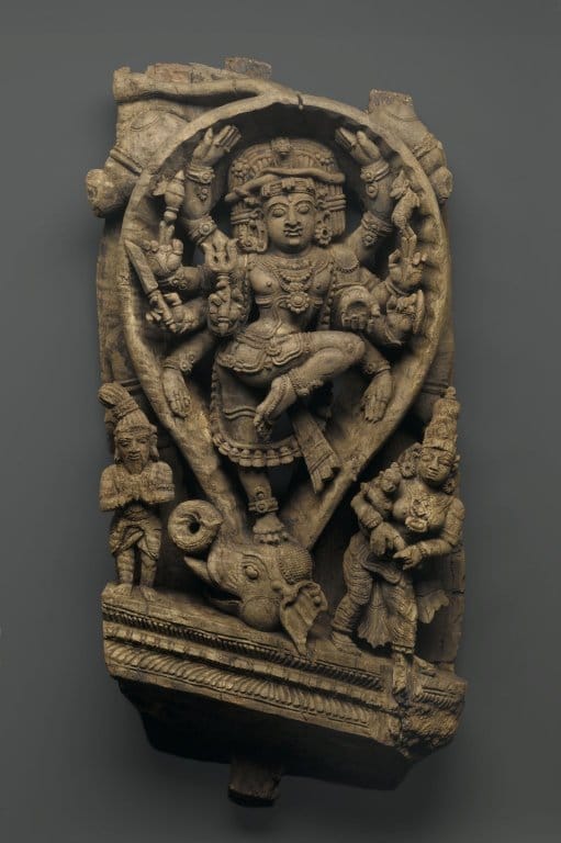 https://upload.wikimedia.org/wikipedia/commons/e/ee/Brooklyn_Museum_-_Relief_Depicting_Siva_Dancing_as_the_Slayer_of_Demons.jpg