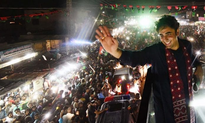 Bilawal Bhutto Zardari addressing a rally at Khairpur Nathan Shah, Sindh | @BBhuttoZardari/Twitter