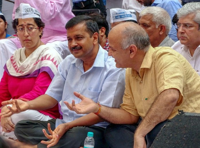 Arvind Kejriwal and Manish Sishodia during the opening of AAPs 1st Lok Sabha office at Vikas Marg | PTI