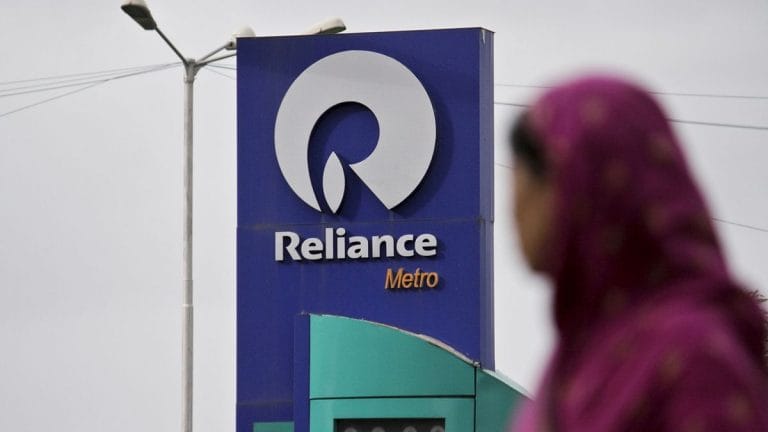 Reliance and Saudi Aramco accelerate their talks for sale of minority stake in RIL