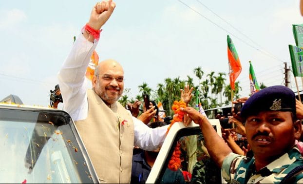 Amit Shah with security personnel | Twitter
