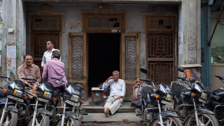 Media blew Surat migrant workers’ crisis out of proportion. Then residents stepped in