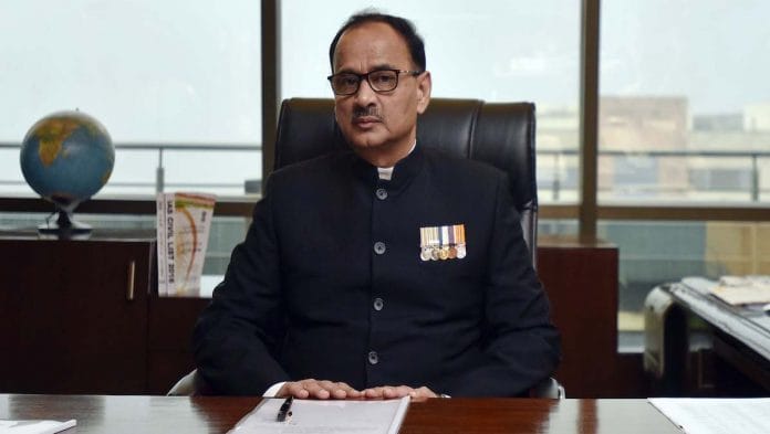 Alok Verma at CBI Headquarter, New Delhi | Ravi Choudhary/Hindustan Times via Getty Images