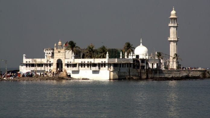 Haji Ali Dargah | Pixabay