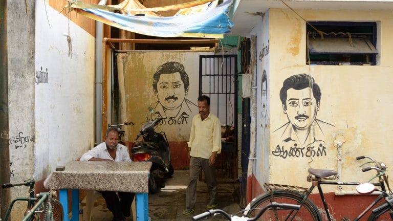 Use of public toilets costs slum dwellers 104 times what those with own toilets spend