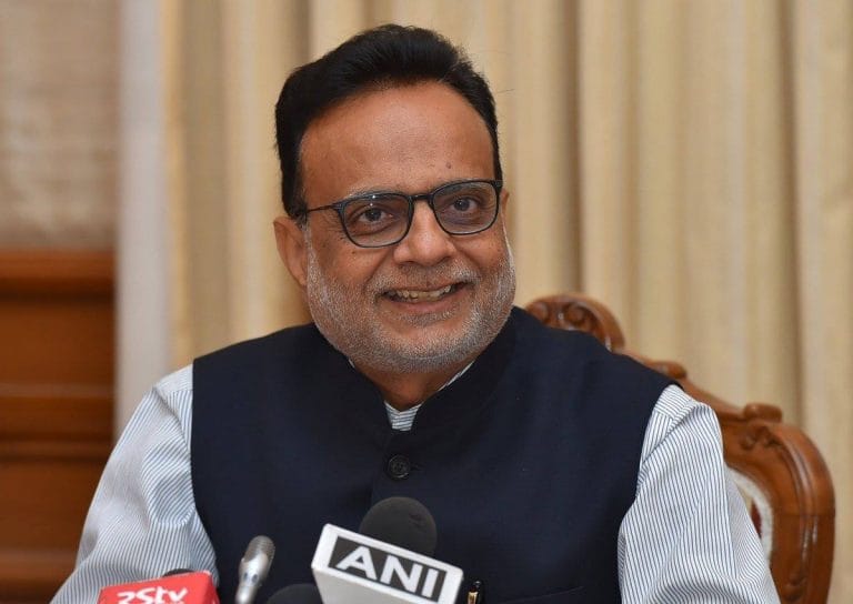 Modi govt appoints Hasmukh Adhia chancellor of Central University of Gujarat