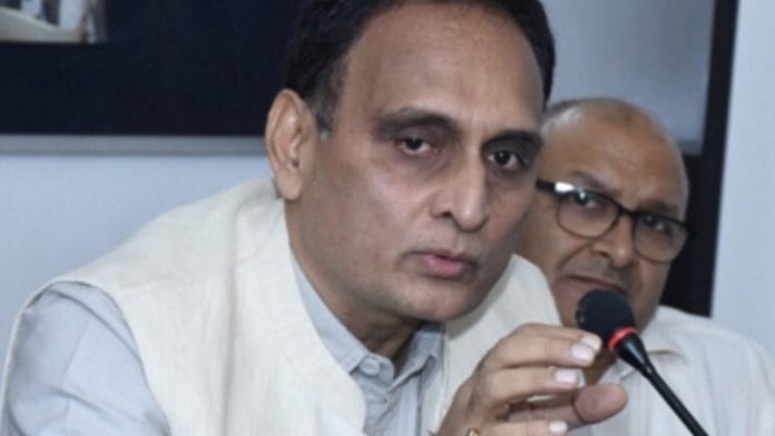File image of Rakesh Sinha | @RakeshSinha01/Twitter