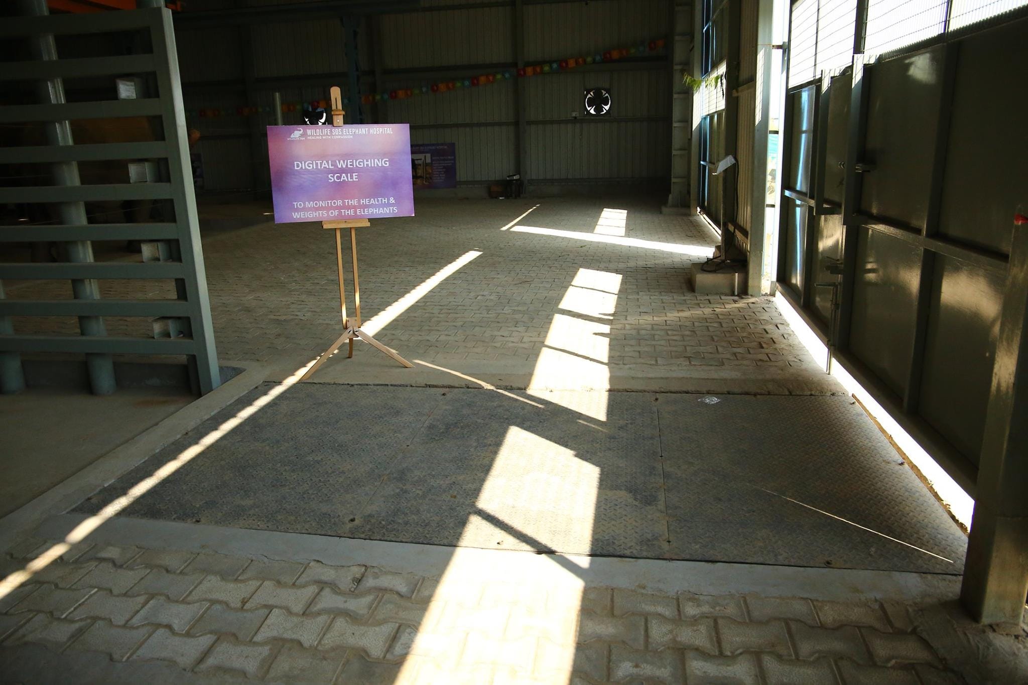 A digital weighing scale in the hospital | Facebook