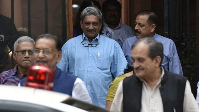 Manohar Parrikar | Vipin Kumar/Hindustan Times via Getty Images