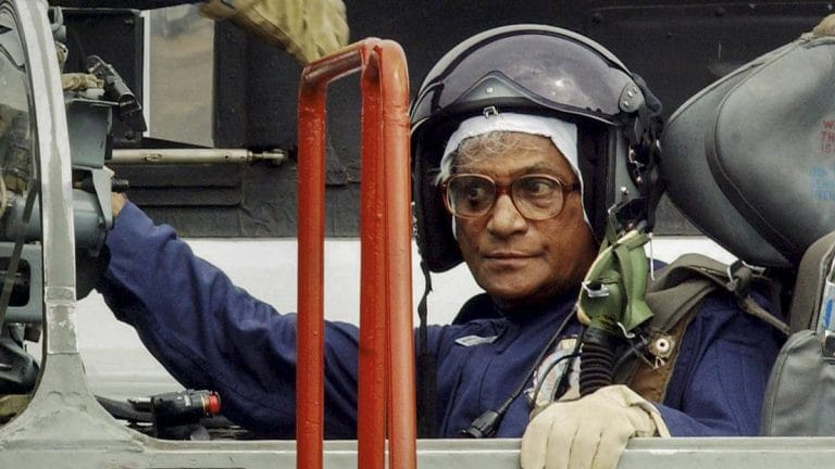 George Fernandes wouldn’t fix his broken gate, washed his clothes & was a teetotaller