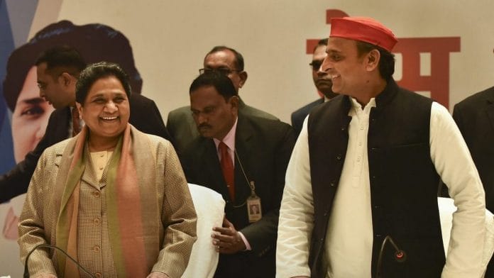 BSP supremo Mayawati and Samajwadi Party chief Akhilesh Yadav during a joint press conference in Lucknow | PTI