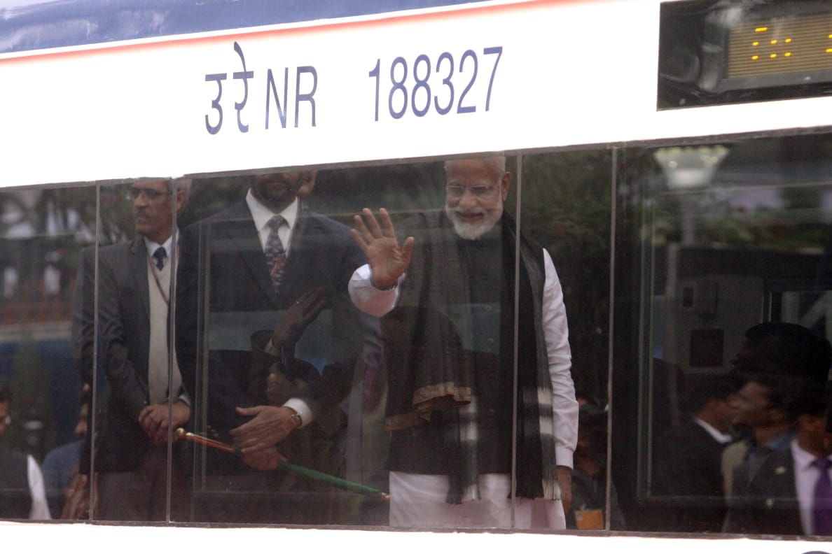 The prime minister congratulated the engineers behind Vande Bharat Express