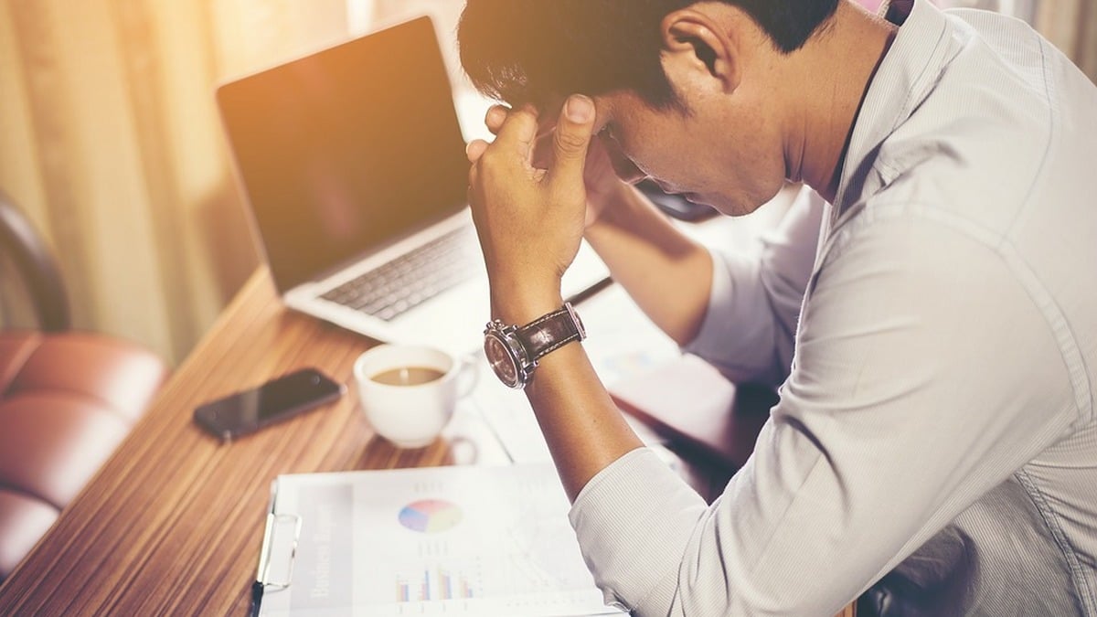 Watch Out Work Research shows how dangerous answering or sending emails outside work ...