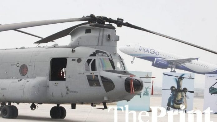 A Chinook helicopter