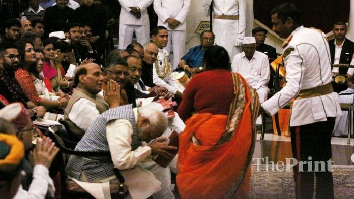 Prime Minister Narendra Modi greets Bihar MLA Bhagirathi Devi during Padma awards at Rashtrapati Bhavan | Photo: Praveen Jain | ThePrint