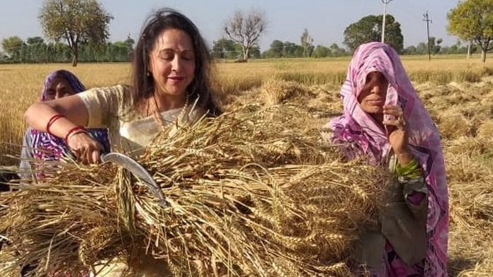 Hema Malini on her campaign trail | Twitter