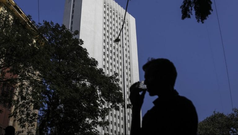 Broken financial system, unreliable statistics — how Indian economy lost its pace in 2019