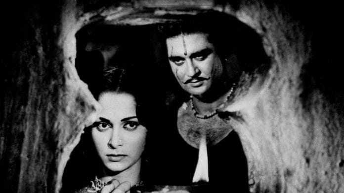 Mujhe Jeene Do | Ajanta Arts