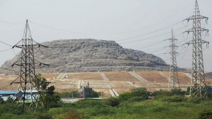 Ghazipur Dump Yard | Photo: Manisha Mondal | ThePrint
