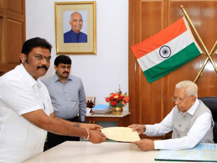 Karnataka Congress MLA Anand Singh