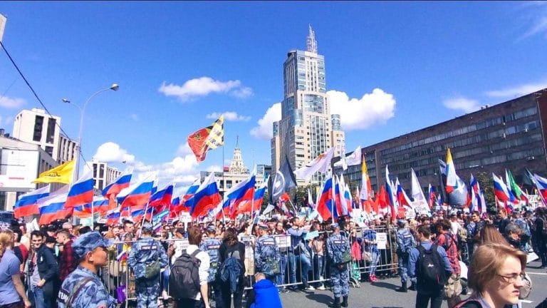 Over 20,000 gather in Moscow to protest disqualification of opposition candidates