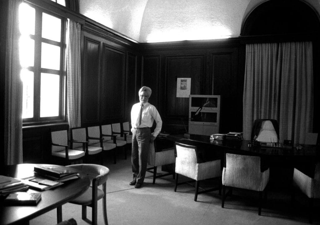 Finance ministercManmohan Singh after presenting historic 1991 budget. | Photo: Praveen Jain | ThePrint