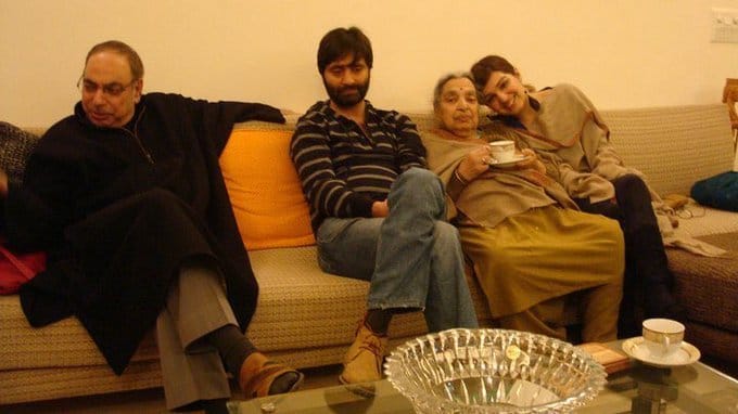 Upendra Kaul along with Yasin Mallik, Kual's mother and Mallik's wife Mushaal Hussein Mullick | : Twitter