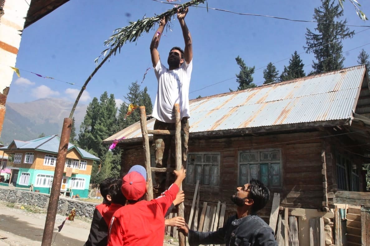 Kashmir village Izmarg