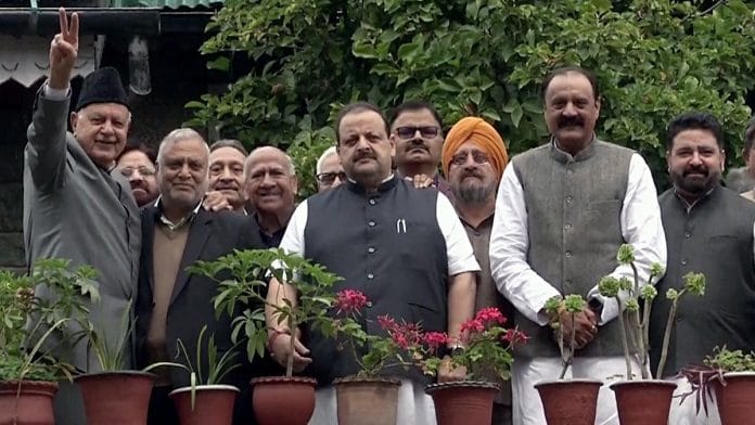 A National Conference (NC) delegation meets former Jammu and Kashmir CM Farooq Abdullah at his residence in Srinagar on Sunday. | ANI