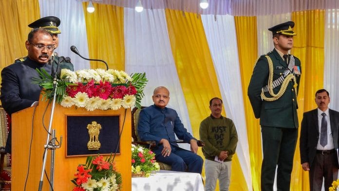Girish Chandra Murmu being sworn-in as the 1st Lt. Governor of Jammu and Kashmir in Srinagar