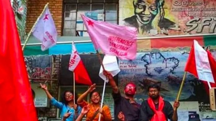 N Sai Balaji, Sarika Chaudhary, Aejaz Ahmad Rather and Amutha Jayadeep after winning the JNUSU polls | @jnu_voice / Twitter
