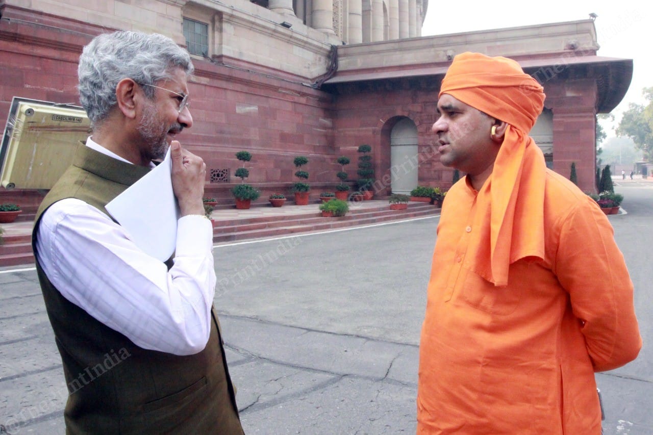 External Affairs Minister S. Jaishankar having a conversation with Alwar MP Mahant Balaknath