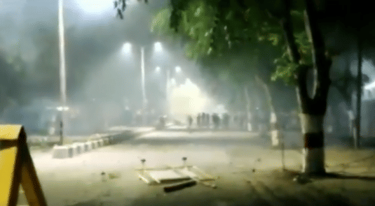 Protests outside Aligarh Muslim Univeristy on 15 December | ANI screengrab