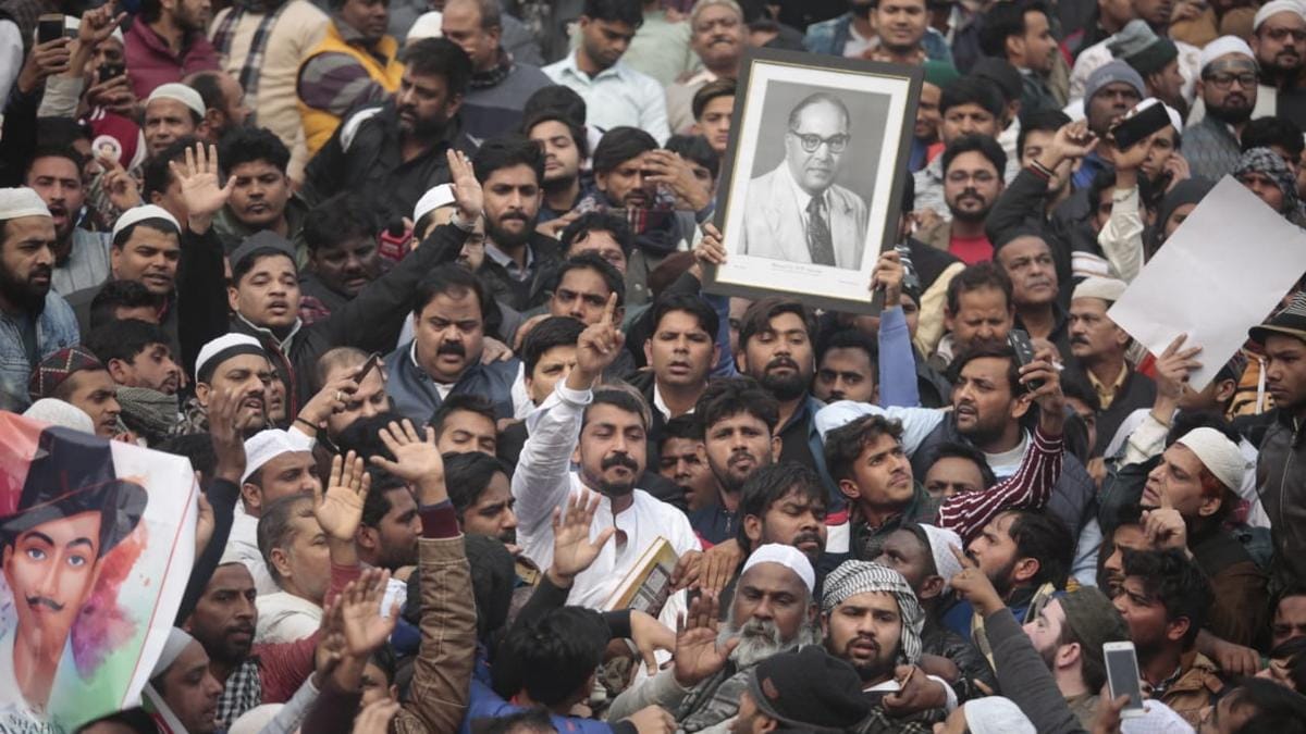 Bhim army leader Chandrashekhar Azad at Jama Masjid | by special arrangement